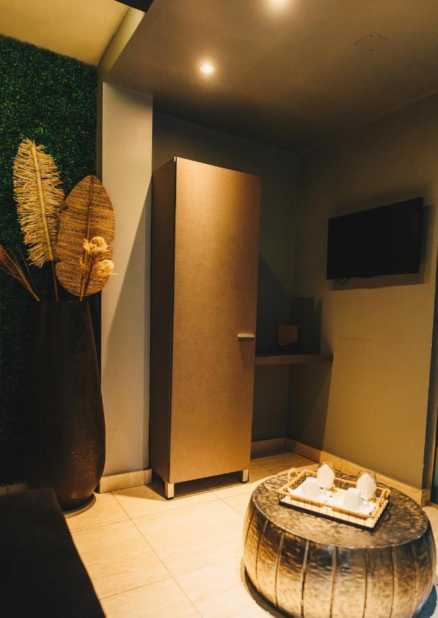 Lg Golden Suites San Miguel de Tucumán Esterno foto